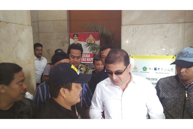 Mengaku Diteror, Pengirim Bunga untuk Setnov Hentikan Sayembara Rp1 M