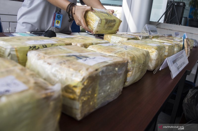 Penumpang Kapal Tertangkap Tangan Bawa Sabu 1,4 Kg Di Pelabuhan Dumai
