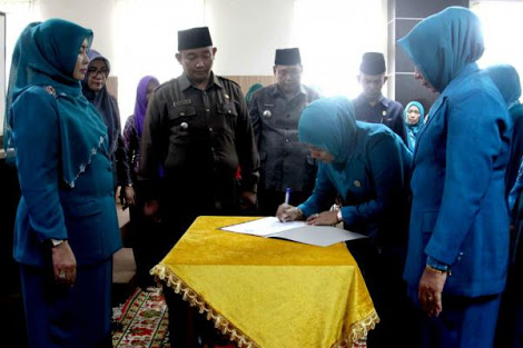 Ketua TP PKK Kecamatan Se-Kabupaten Inhil Ikuti Pelantikan Dan Serah-Terima Jabatan