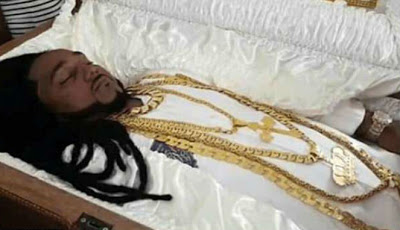 Tewas, Jasad Pengusaha Real Estate Dipenuhi Emas