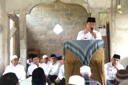 Mengingat Pembangun di Desa-desa Semakin Membaik, Bupati Inhil Peringatkan Warga Untuk Tidak Jual Kebun