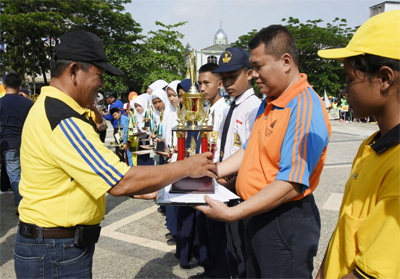 Pj Bupati Inhil Buka O2SN dan FLS2N Tingkat SD dan SMP