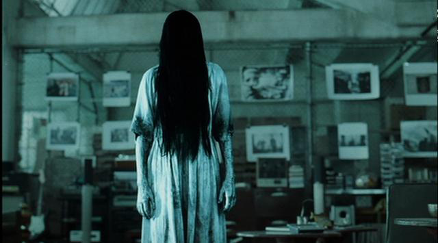 10 Penampakan Hantu Asli Indonesia yang Menghebohkan Dunia