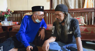 Musisi Inhil Sapta Yuda Tutup Usia, Marlis Syarif Langsung Sambangi Rumah Duka