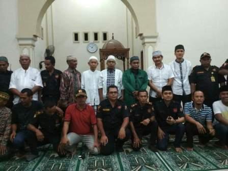 Warga Simpang Baru, Pekanbaru Gelar Dialog Antisipasi Teroris