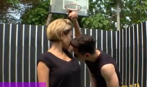 Ketiak Dicium Verrel Bramasta, Nikita Mirzani Kegirangan