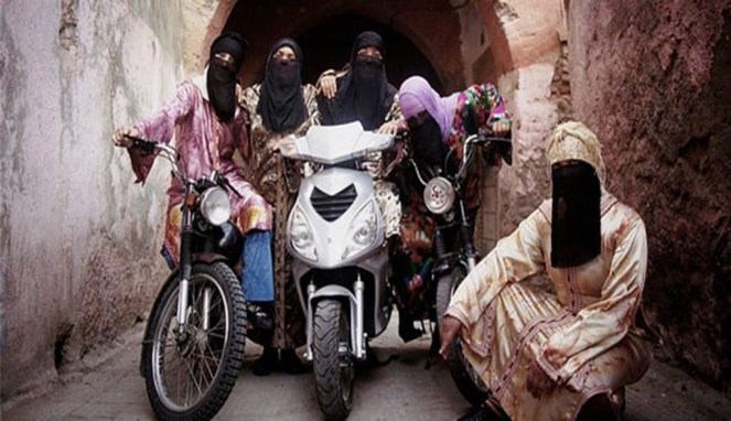 Kesh Angel Geng Motor Perempuan Berhijab Ratu di Jalanan Maroko Bikin Salut