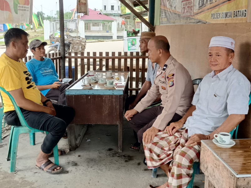 Cegah Gangguan Kamtibmas, Polsek Sungai Batang Sambangi Masyarakat Benteng