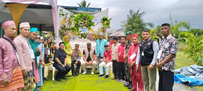 TPS di Pekanbaru Ini Pakai Konsep Pesta Perkawinan