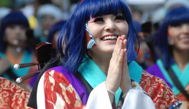 Di Pulau Ini Pria Harus Telanjang, Wanitanya?