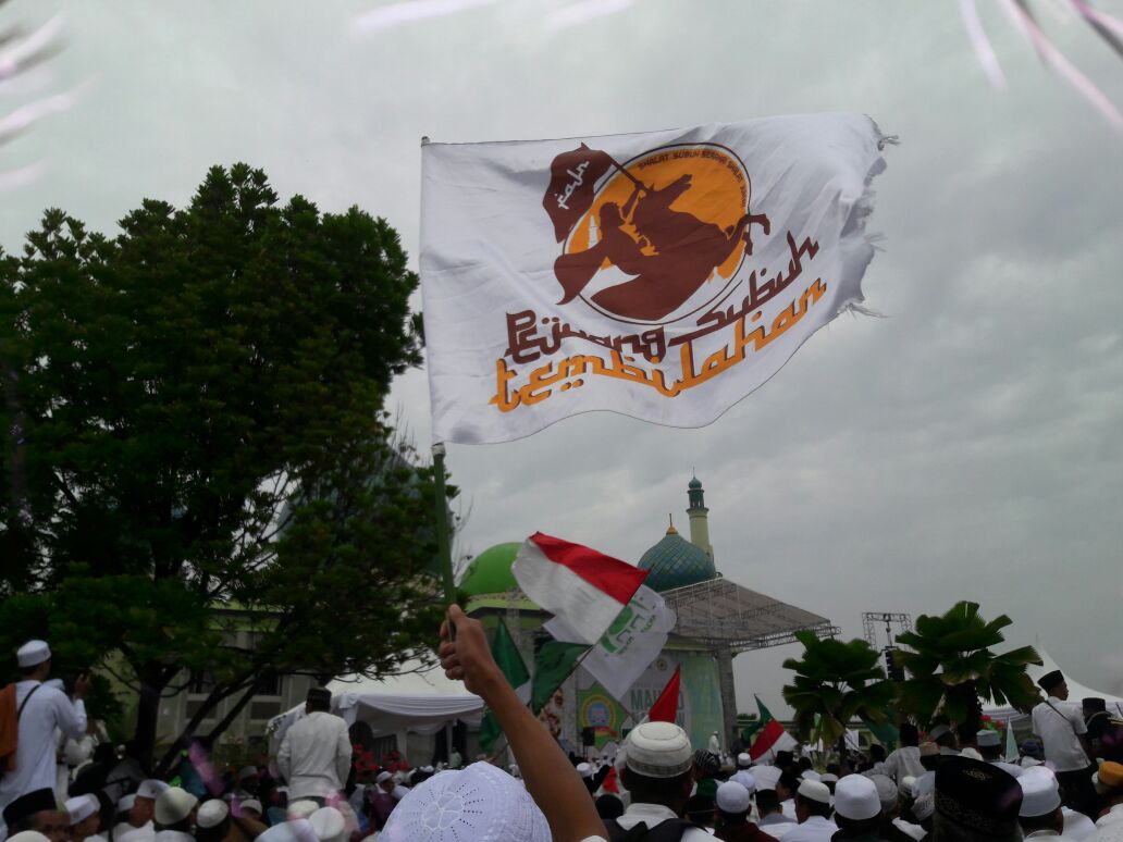 Pejuang Subuh Tembilahan Fasilitasi Ummat Yang Ingin Membantu Warga Palestina