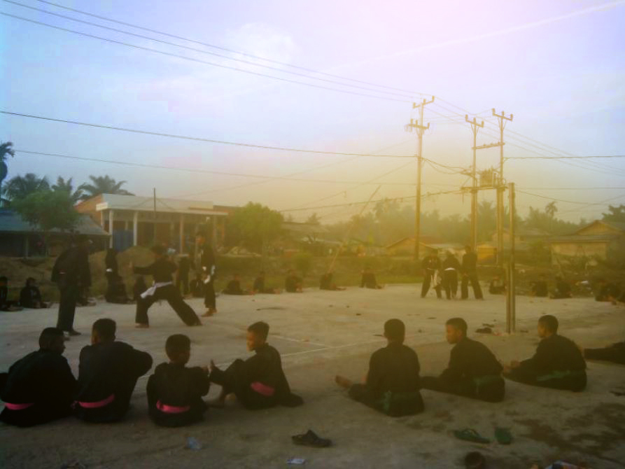 Pencak Silat Setia Hati, Binaan Babinsa Di Inhil Untuk Kurangi Kenakalan Remaja
