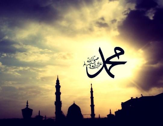 Kisah Lelaki Tua yang Berdiri di Sepanjang Peringatan Maulid Nabi
