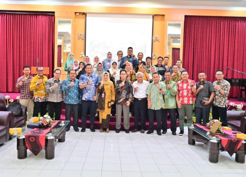 Pemkab Inhil Belajar Otonomi Rumah Sakit Pemerintah di RSUD Arifin Achmad