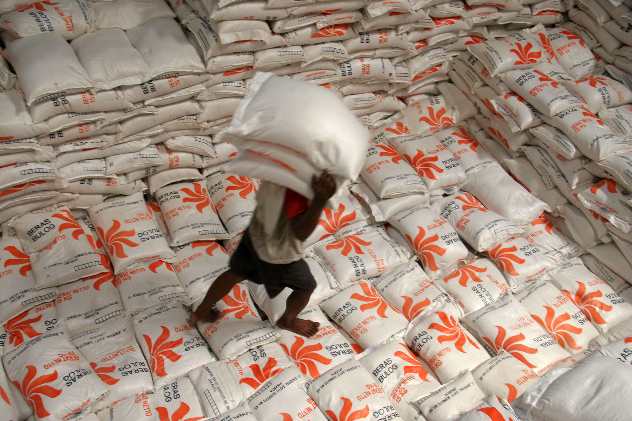 Ditolak Warga, Raskin Tak Layak Konsumsi Diganti Bulog Inhu