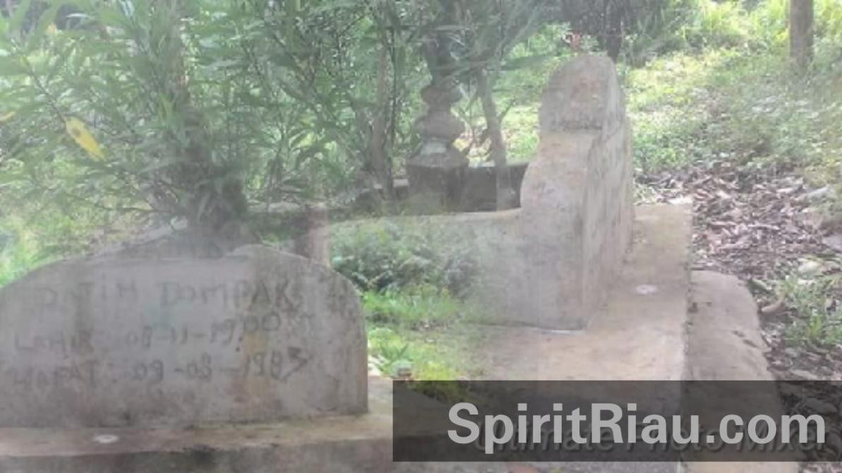 Ternyata Ada Makam Patih Kerajaan Siak yang Terabaikan