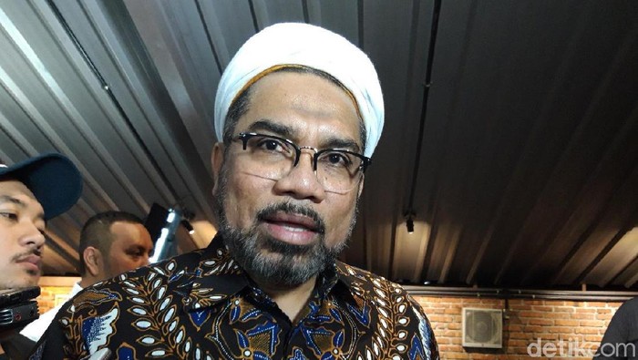 Ngabalin Jawab Isran Noor yang Bilang Jokowi Masuk Surga Jika Pindah Ibu Kota