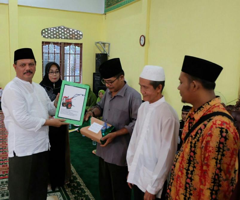 Sekda Inhil dan Zulaikha Wardan Hadiri Buka Puasa Bersama Pemuda BNN dan Muslimat NU di Gaung