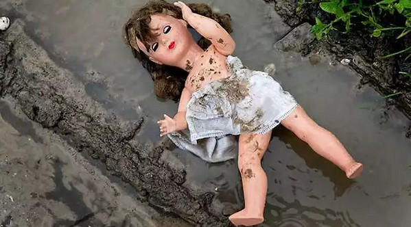 Rekontruksi Pembunuhan Bayi Di Bagan Batu, Pelaku Sebelum Nya Mendekap Bayi Selama 1 Jam