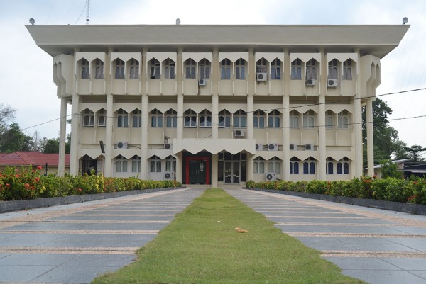 Studi di Amerika, Dosen Unilak Termasuk 18 Terbaik Dunia