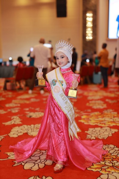 Mafaza Eijaz Arfie, Model Cilik Riau Raih Dua Penghargaan Internasional di Malaysia