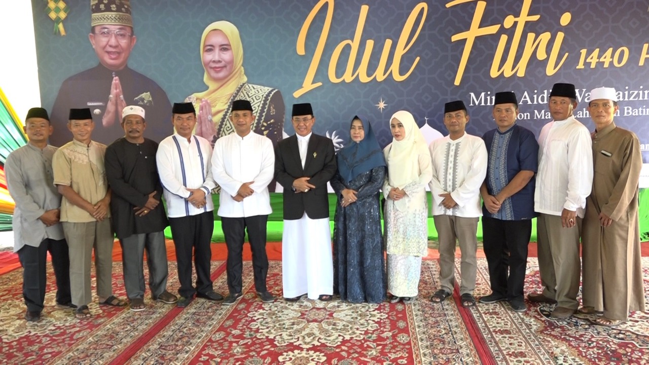 Open House di Kediaman Bupati dan Wabup Inhil Ramai Didatangi Warga