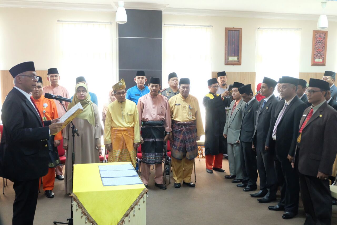 Rudyanto Lantik Pejabat Administrator, Pejabat Pengawas Dan Jabatan Fungsional