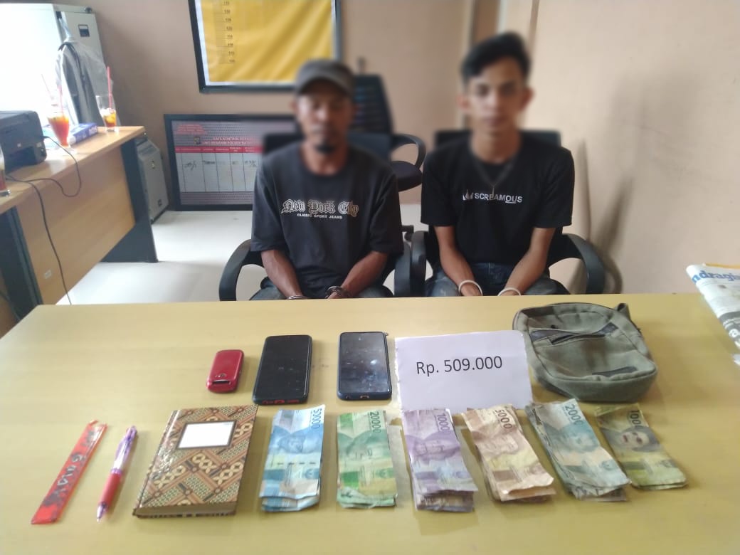 Dua Bandar  Batang Tuaka Diciduk.