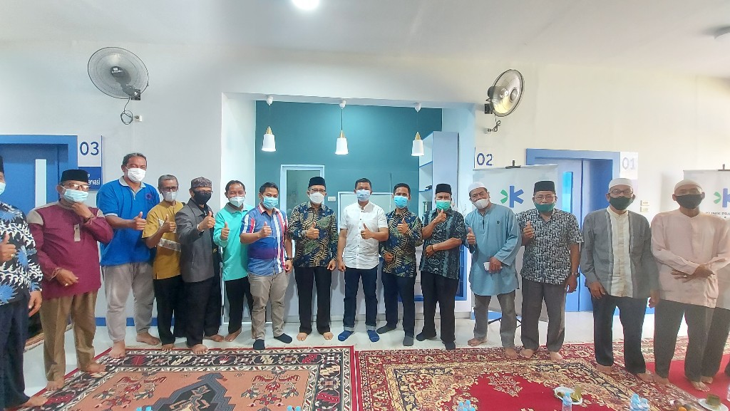 Foto bersama.